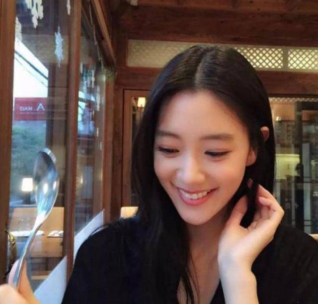 韩美女主播热午 私人影院